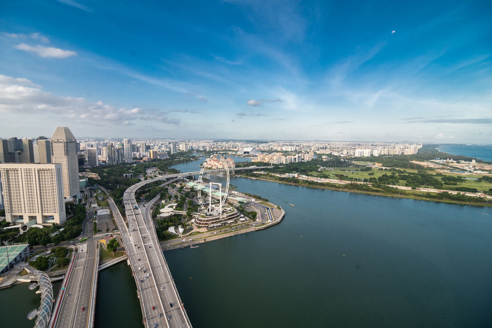 Aerial view of the Singapore Flyer and Marina Bay waterfront